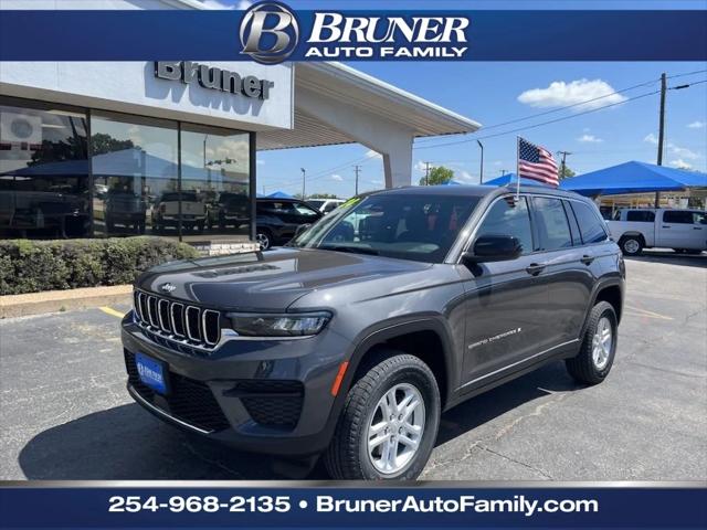 2024 Jeep Grand Cherokee GRAND CHEROKEE LAREDO 4X4