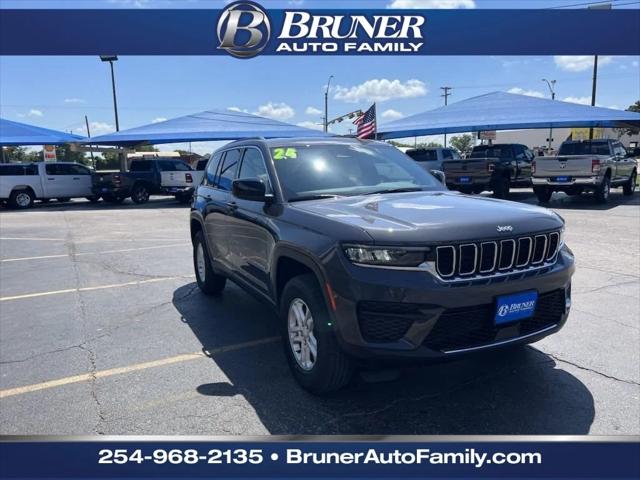 2024 Jeep Grand Cherokee GRAND CHEROKEE LAREDO 4X4