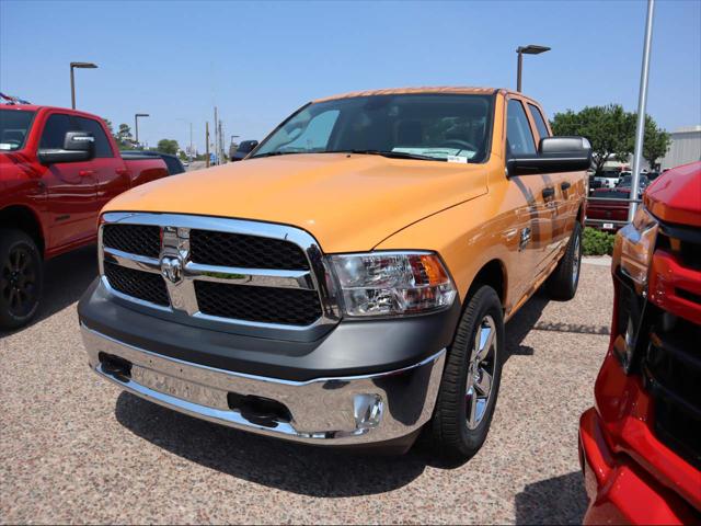 2024 RAM Ram 1500 Classic RAM 1500 CLASSIC TRADESMAN QUAD CAB 4X4 64 BOX