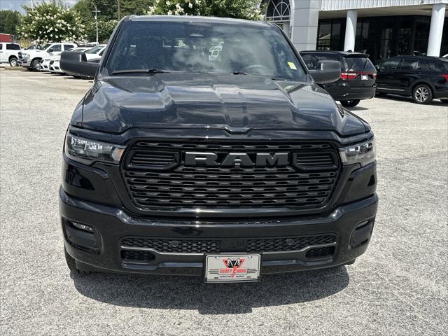 2025 RAM Ram 1500 RAM 1500 TRADESMAN QUAD CAB 4X2 64 BOX