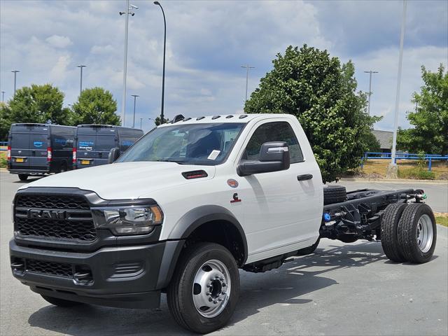 2024 RAM Ram 5500 Chassis Cab RAM 5500 TRADESMAN CHASSIS REGULAR CAB 4X4 84 CA