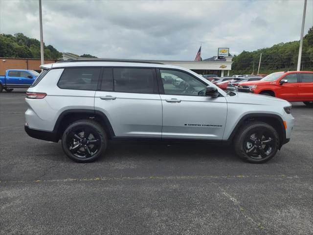 2024 Jeep Grand Cherokee GRAND CHEROKEE L LIMITED 4X4