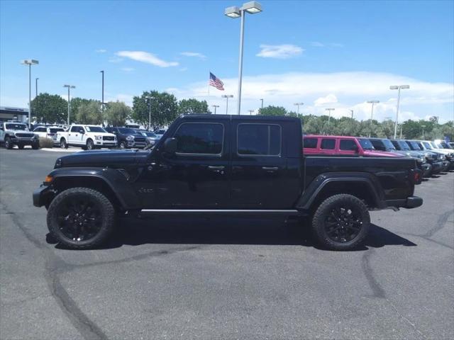 2024 Jeep Gladiator GLADIATOR NIGHTHAWK 4X4