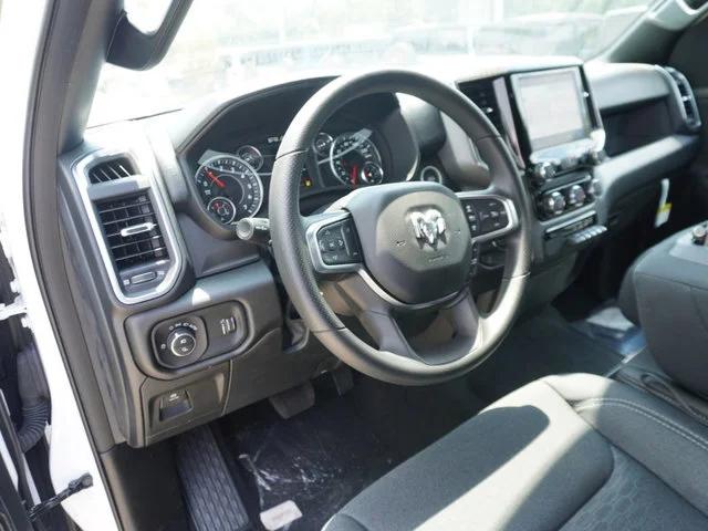 2025 RAM Ram 1500 RAM 1500 LONE STAR QUAD CAB 4X2 64 BOX