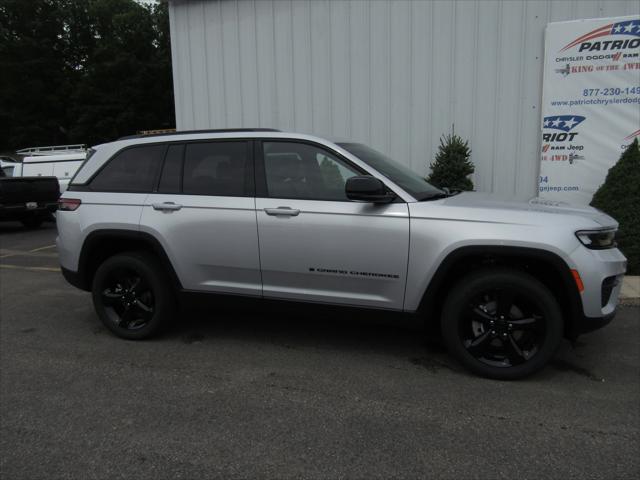 2024 Jeep Grand Cherokee GRAND CHEROKEE ALTITUDE 4X4