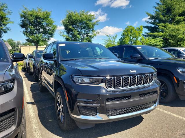 2024 Jeep Grand Cherokee GRAND CHEROKEE L LIMITED 4X4