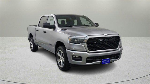 2025 RAM Ram 1500 RAM 1500 TRADESMAN CREW CAB 4X4 57 BOX