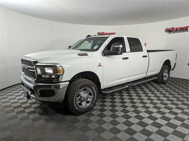 2024 RAM Ram 3500 RAM 3500 TRADESMAN CREW CAB 4X4 8 BOX