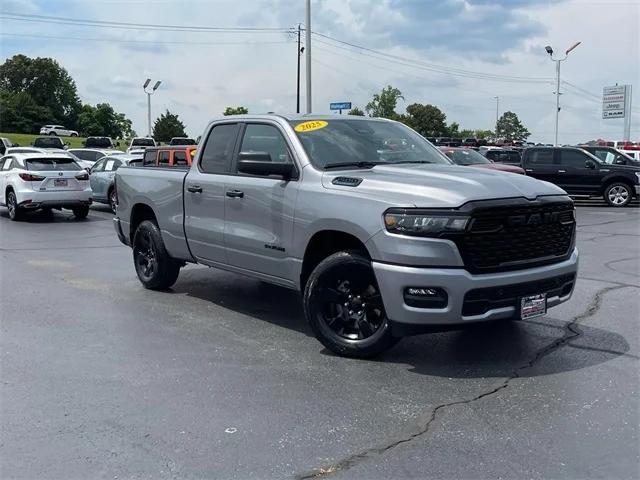 2025 RAM Ram 1500 RAM 1500 TRADESMAN QUAD CAB 4X4 64 BOX