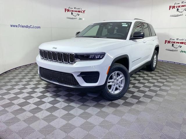 2024 Jeep Grand Cherokee GRAND CHEROKEE LAREDO X 4X4