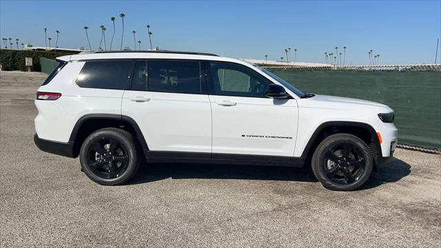 2024 Jeep Grand Cherokee GRAND CHEROKEE L LIMITED 4X4