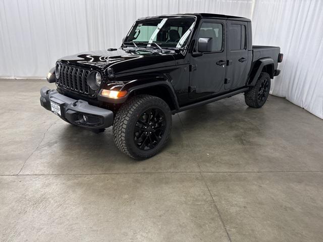 2024 Jeep Gladiator GLADIATOR NIGHTHAWK 4X4