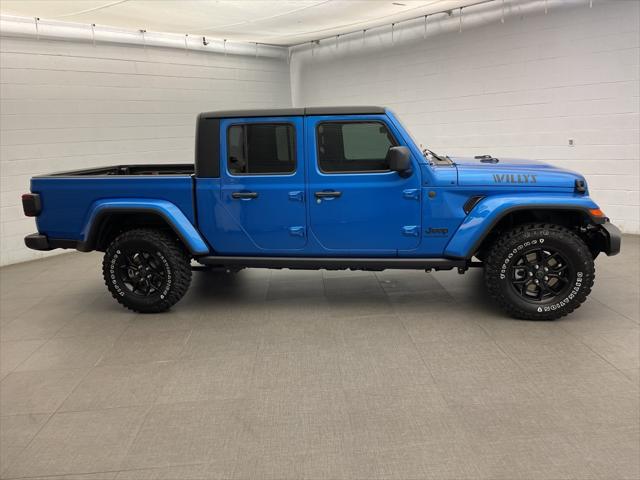 2024 Jeep Gladiator GLADIATOR WILLYS 4X4