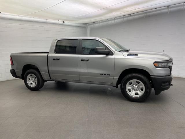 2025 RAM Ram 1500 RAM 1500 TRADESMAN CREW CAB 4X4 57 BOX