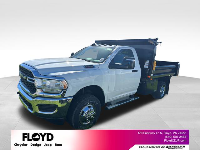 2024 RAM Ram 5500 Chassis Cab RAM 5500 TRADESMAN CHASSIS REGULAR CAB 4X4 60 CA