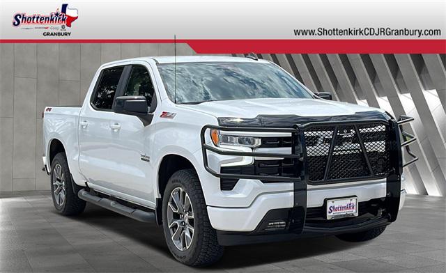 2023 Chevrolet Silverado 1500 4WD Crew Cab Short Bed RST