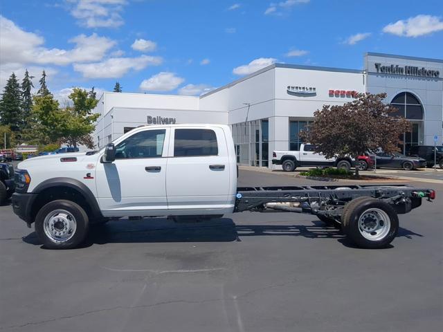 2024 RAM Ram 5500 Chassis Cab RAM 5500 TRADESMAN CHASSIS CREW CAB 4X4 84 CA