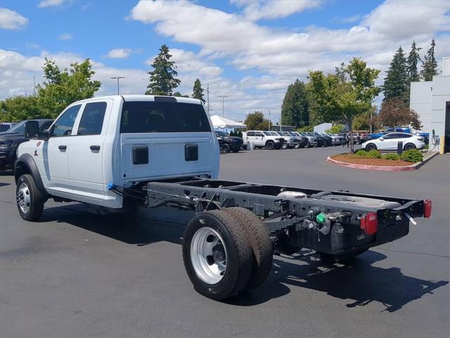 2024 RAM Ram 5500 Chassis Cab RAM 5500 TRADESMAN CHASSIS CREW CAB 4X4 84 CA