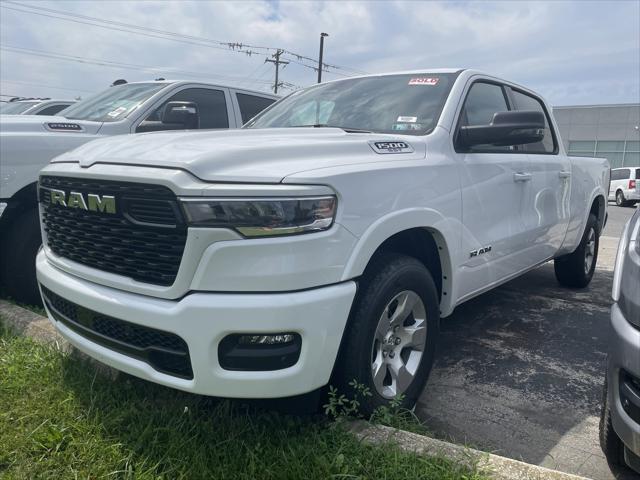 2025 RAM Ram 1500 RAM 1500 BIG HORN CREW CAB 4X4 64 BOX