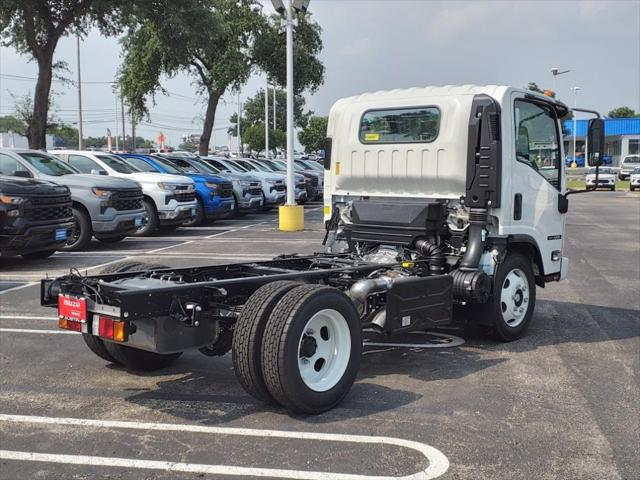 2024 Isuzu NRR Unknown