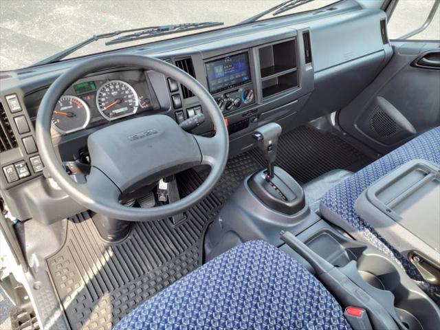 2024 Isuzu NRR Unknown
