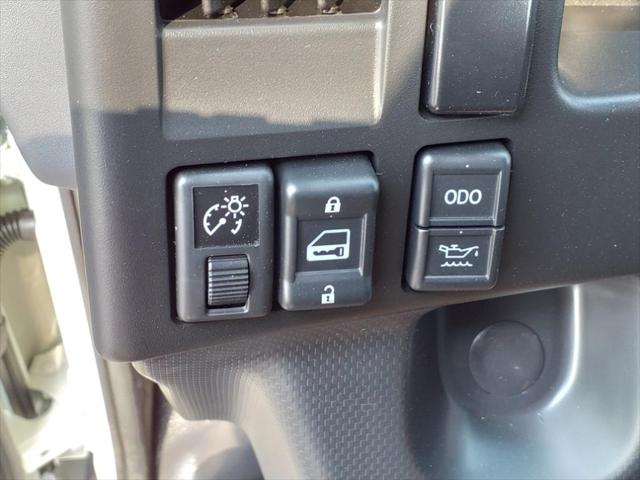 2024 Isuzu NRR Unknown
