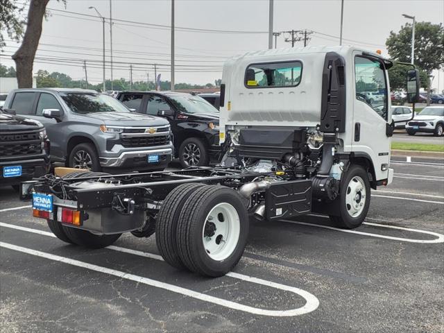 2024 Isuzu NRR Unknown