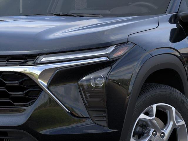 2024 Chevrolet Trax LS - Photo 10