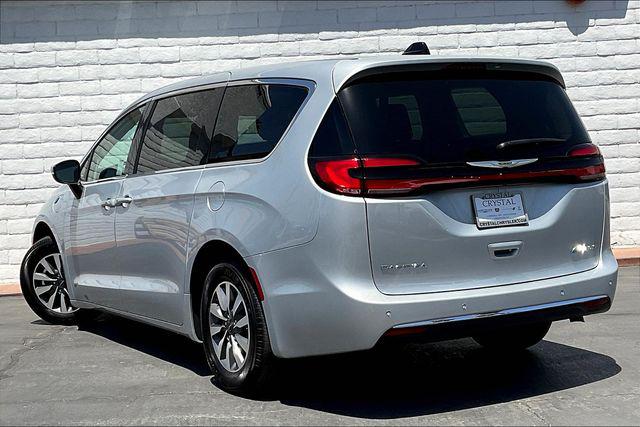 2023 Chrysler Pacifica Hybrid PACIFICA PLUG-IN HYBRID TOURING L 2023 Chrysler Pacifica Hybrid PACIFICA PLUG-IN HYBRID TOURING L