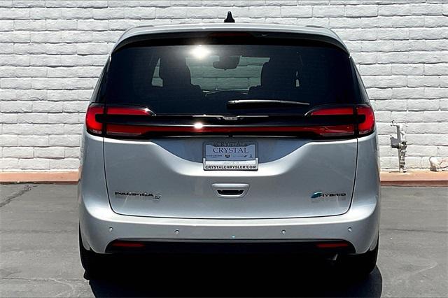 2023 Chrysler Pacifica Hybrid PACIFICA PLUG-IN HYBRID TOURING L 2023 Chrysler Pacifica Hybrid PACIFICA PLUG-IN HYBRID TOURING L