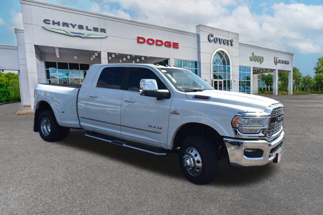 2024 RAM Ram 3500 RAM 3500 LIMITED MEGA CAB 4X4 64 BOX