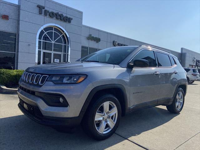 2022 Jeep Compass Latitude FWD