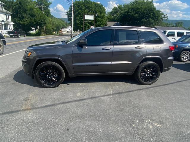 2021 Jeep Grand Cherokee Laredo X 4x4