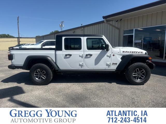 2024 Jeep Gladiator GLADIATOR MOJAVE 4X4