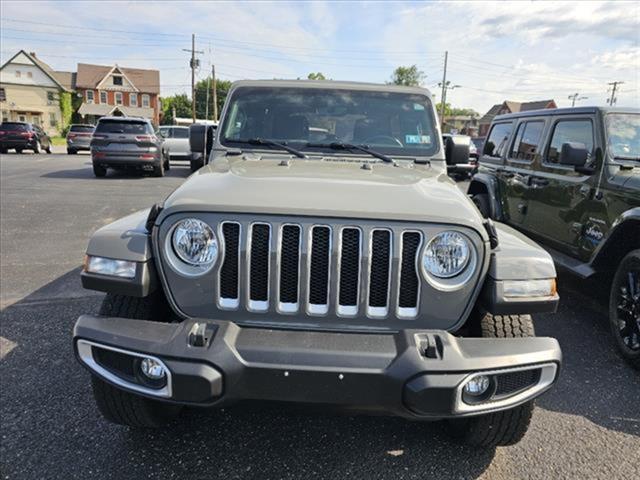 2022 Jeep Wrangler Unlimited Sahara 4x4