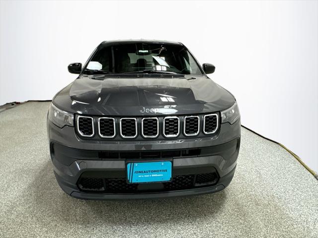 2024 Jeep Compass COMPASS SPORT 4X4