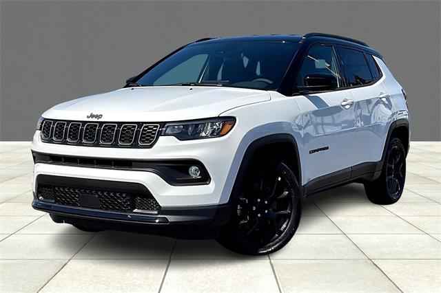 2024 Jeep Compass COMPASS LATITUDE 4X4