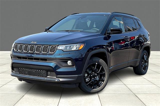 2024 Jeep Compass COMPASS LATITUDE 4X4