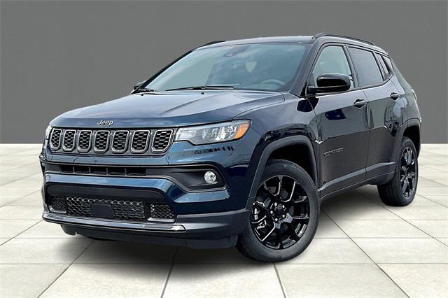 2024 Jeep Compass COMPASS LATITUDE 4X4