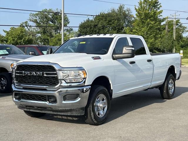 2024 RAM Ram 2500 RAM 2500 TRADESMAN CREW CAB 4X4 8 BOX