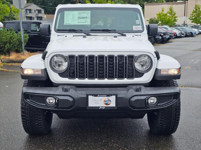 2024 Jeep Gladiator GLADIATOR NIGHTHAWK 4X4