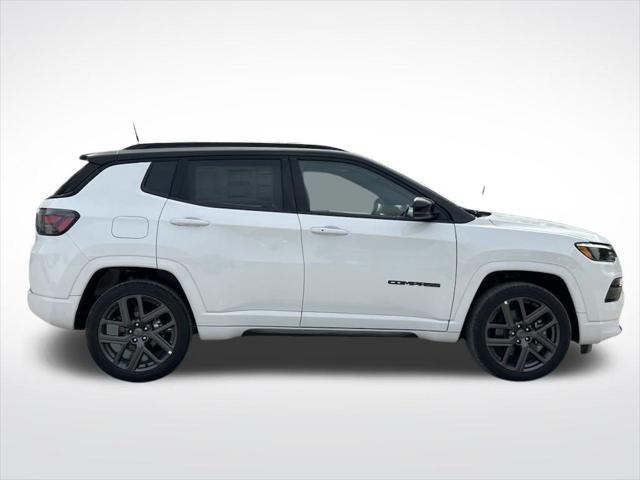 2024 Jeep Compass COMPASS LIMITED 4X4