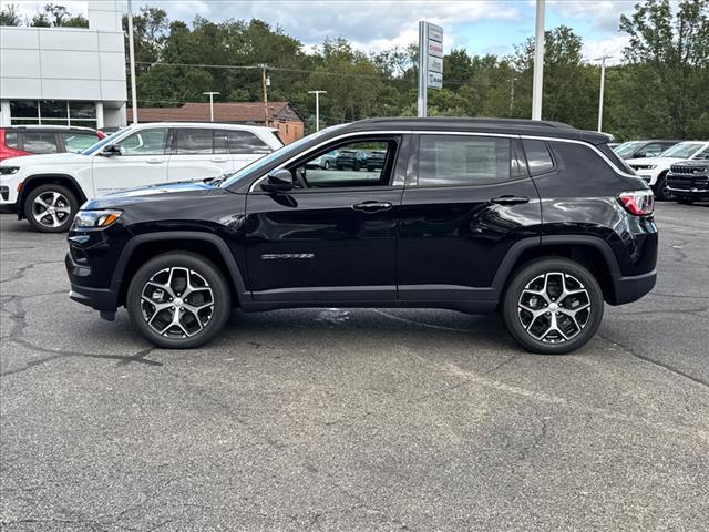 2024 Jeep Compass COMPASS LIMITED 4X4