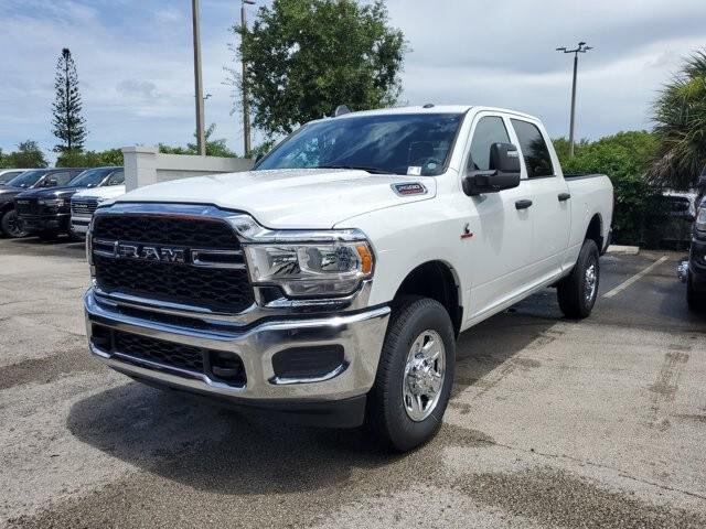 2024 RAM Ram 2500 RAM 2500 TRADESMAN CREW CAB 4X4 64 BOX