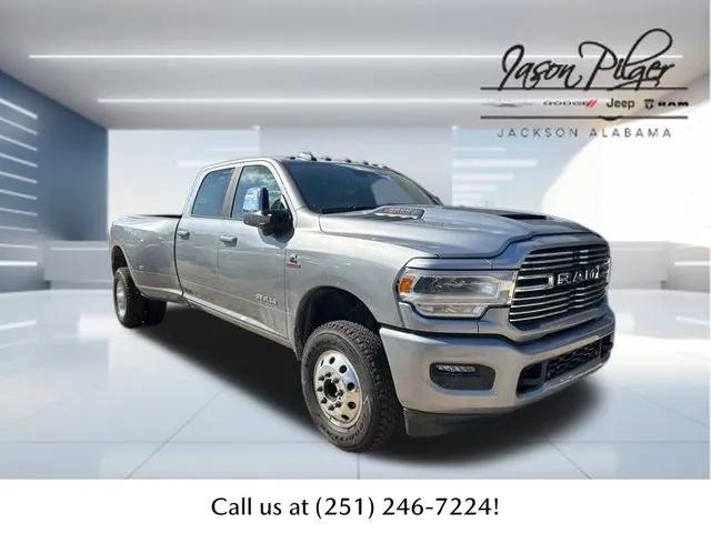 2024 RAM Ram 3500 RAM 3500 LARAMIE CREW CAB 4X4 8 BOX