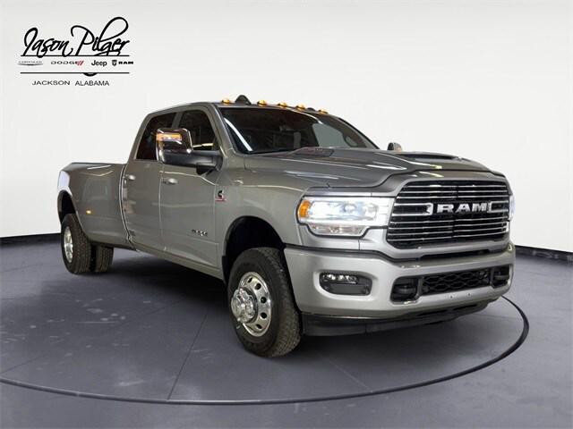 2024 RAM Ram 3500 RAM 3500 LARAMIE CREW CAB 4X4 8 BOX