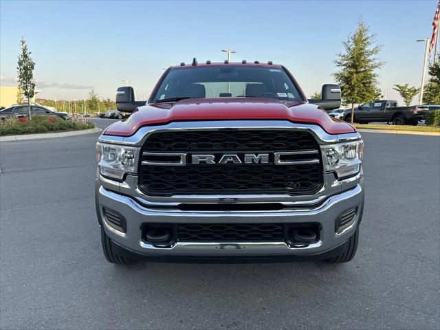 2024 RAM Ram 5500 Chassis Cab RAM 5500 TRADESMAN CHASSIS CREW CAB 4X2 84 CA