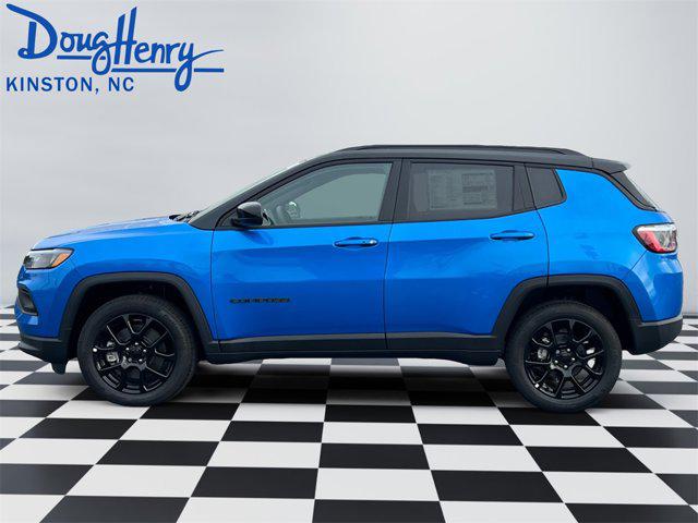 2024 Jeep Compass COMPASS LATITUDE 4X4