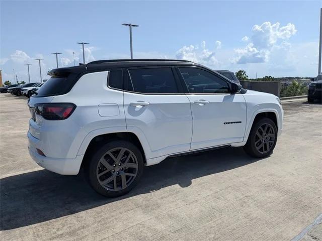 2024 Jeep Compass COMPASS LIMITED 4X4