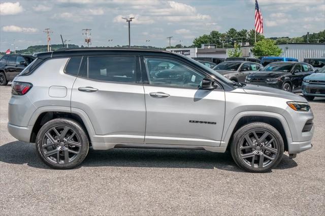 2024 Jeep Compass COMPASS LIMITED 4X4